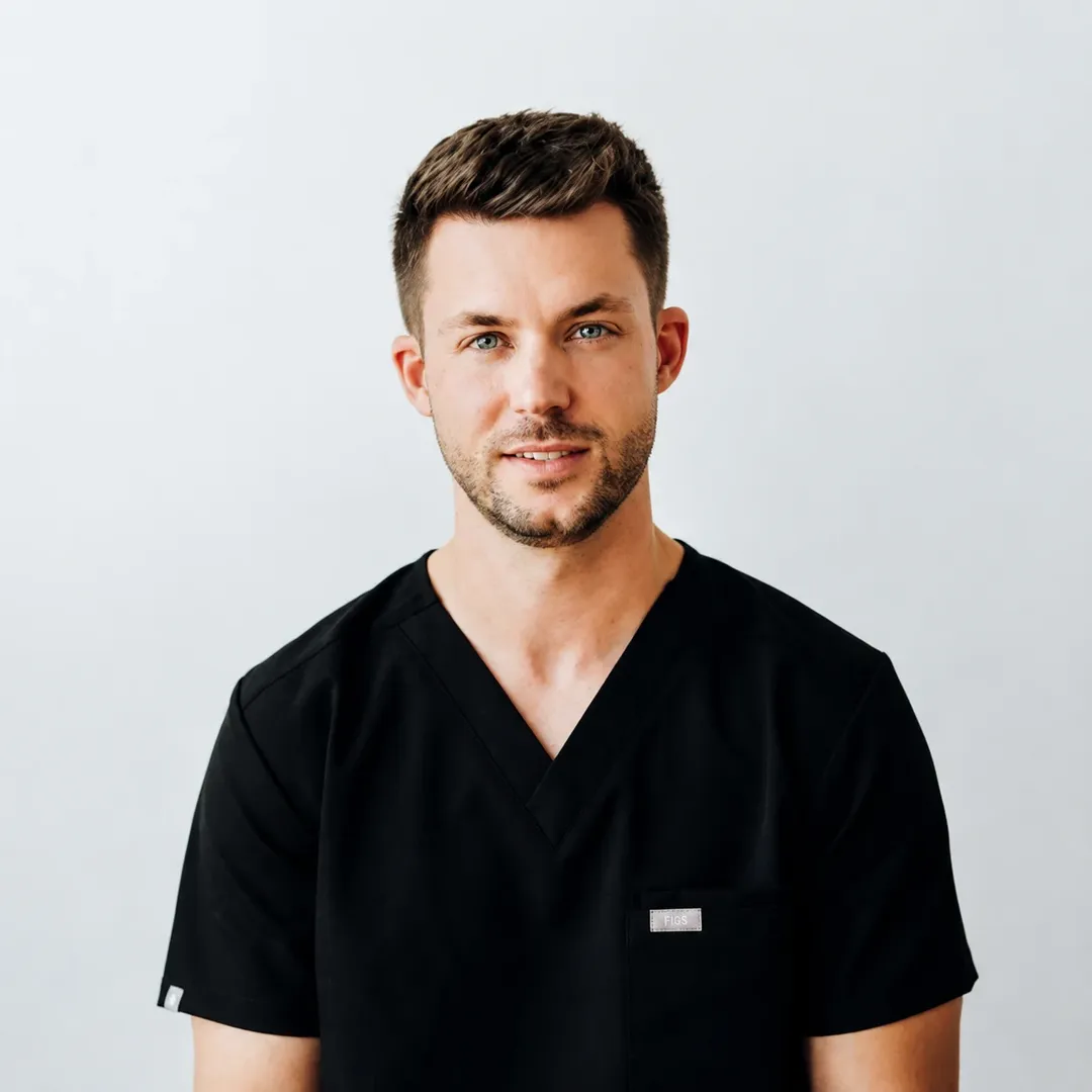 Dr. Dustin Fedosa